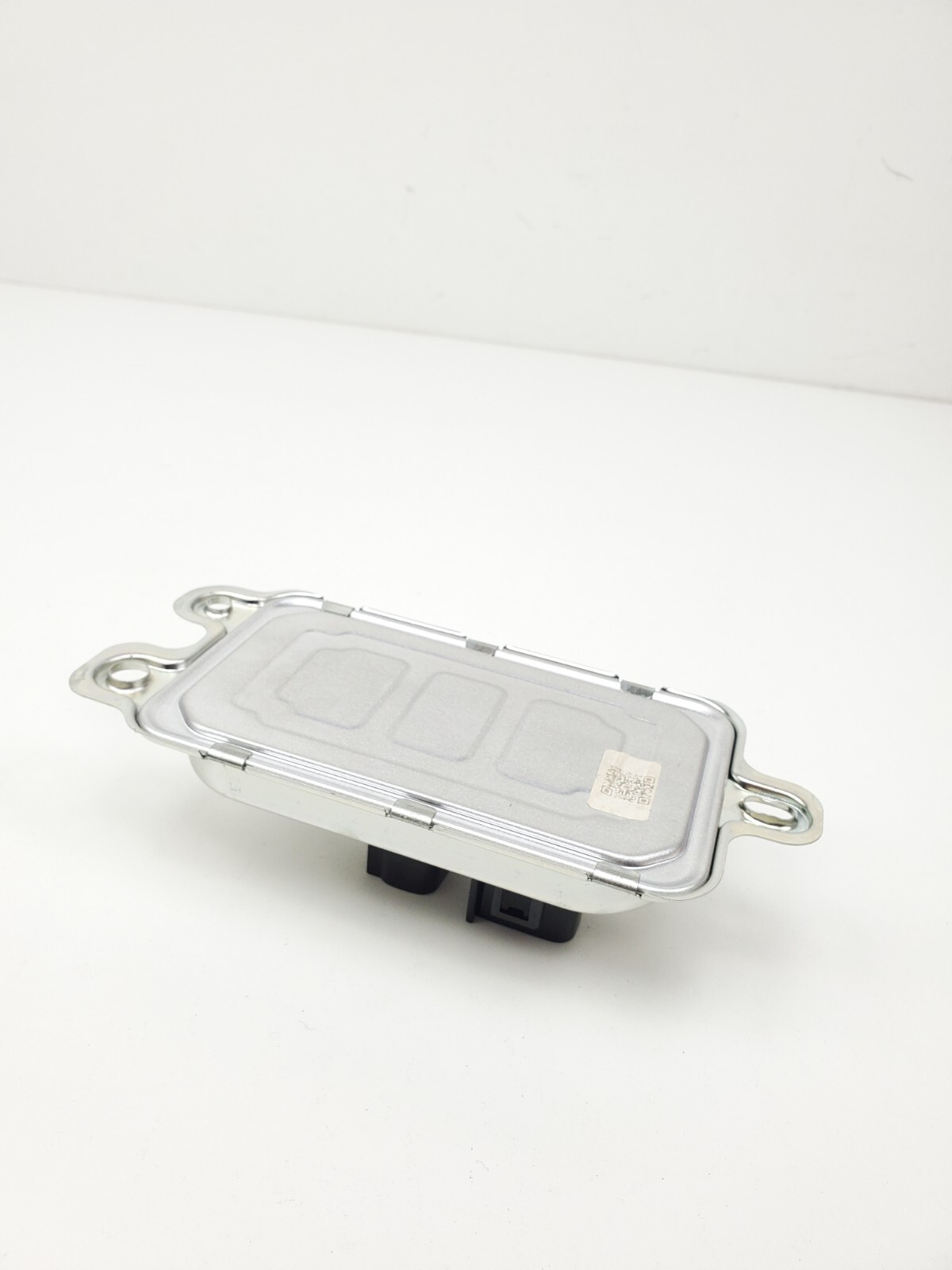 2017-2026 LAND ROVER DISCOVERY 3.0L AWD VOLTAGE COMPUTER CONTROL MODULE UNIT OEM