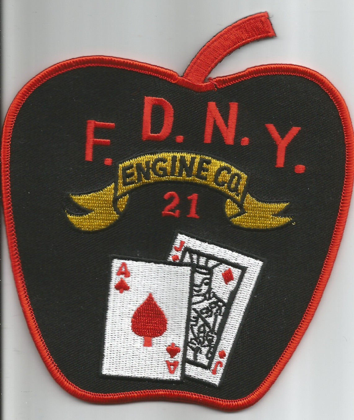 New York City - FDNY Engine - 21 "Apple - old style", NY (5" x 5.75") fire patch