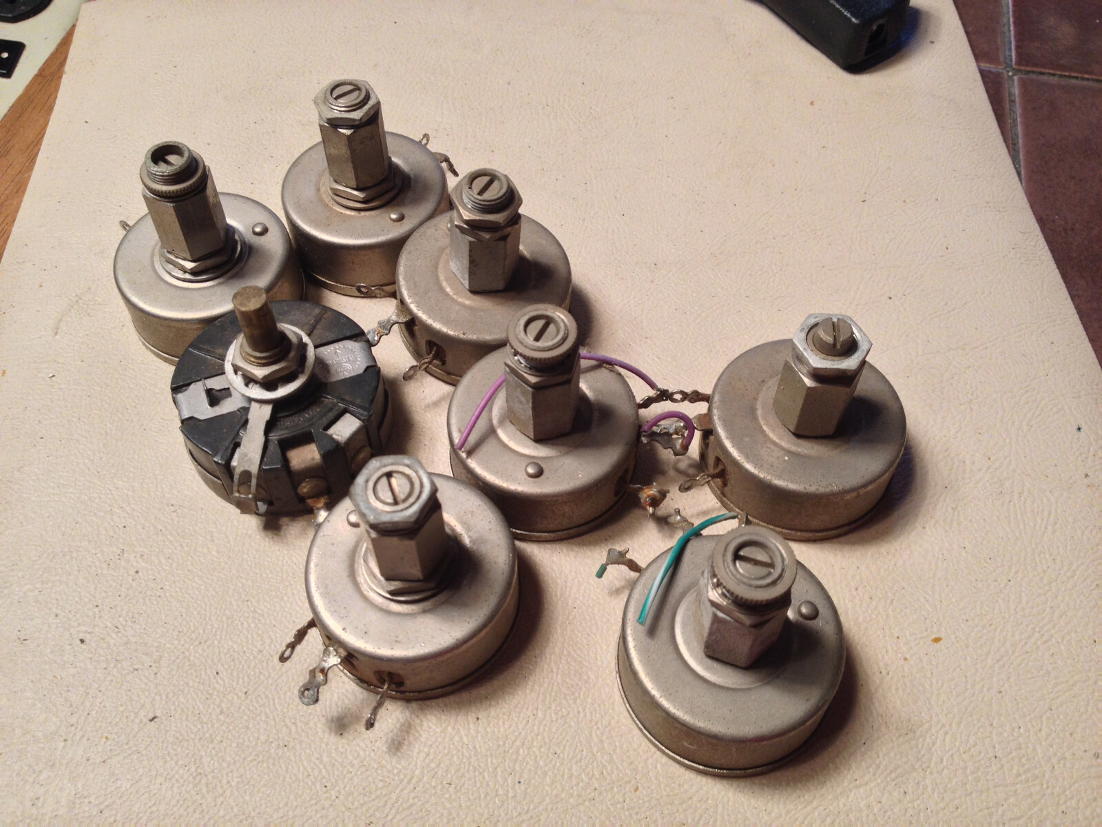 Lot of 8 Potentiometers - 20K Ohm, CL4375 CM9747