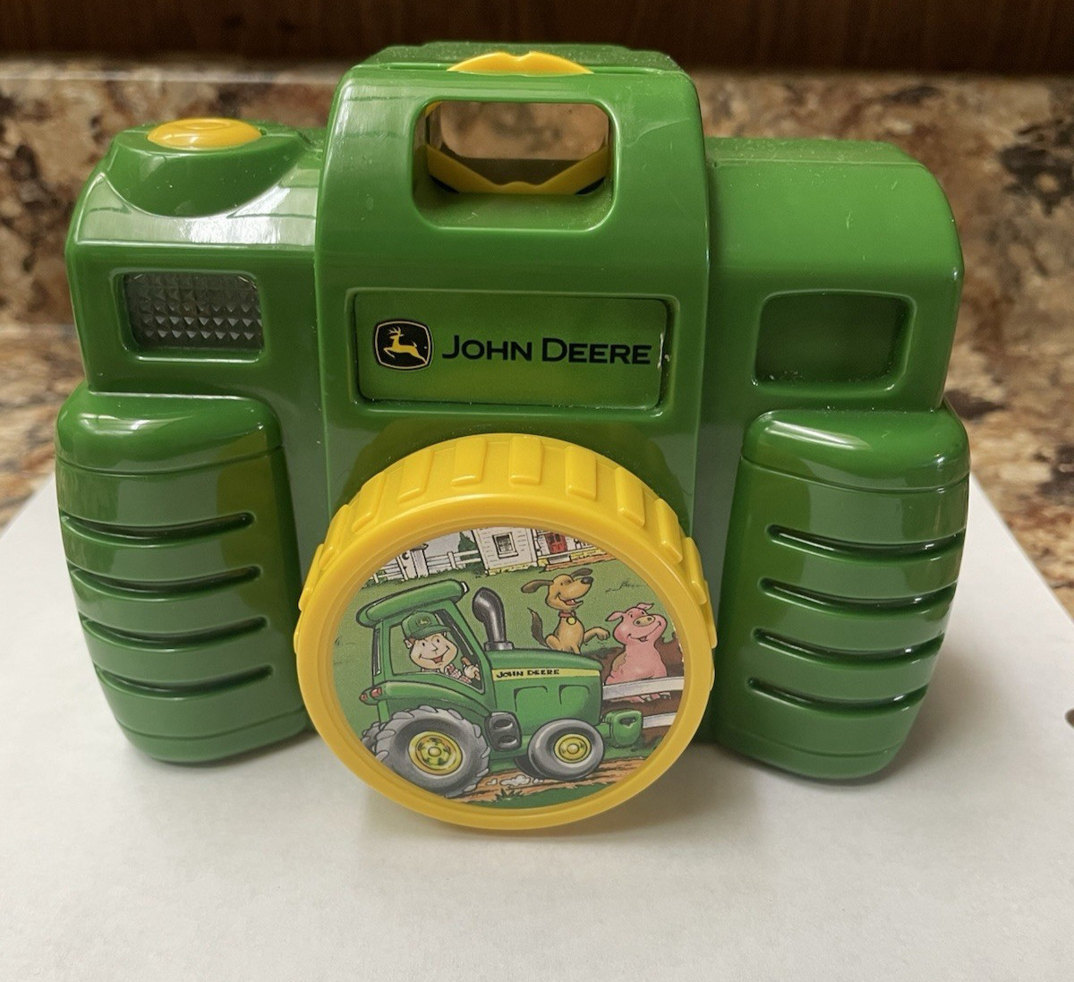 John Deere Barnyard Friends Toy Camera - Light & Sounds - Working