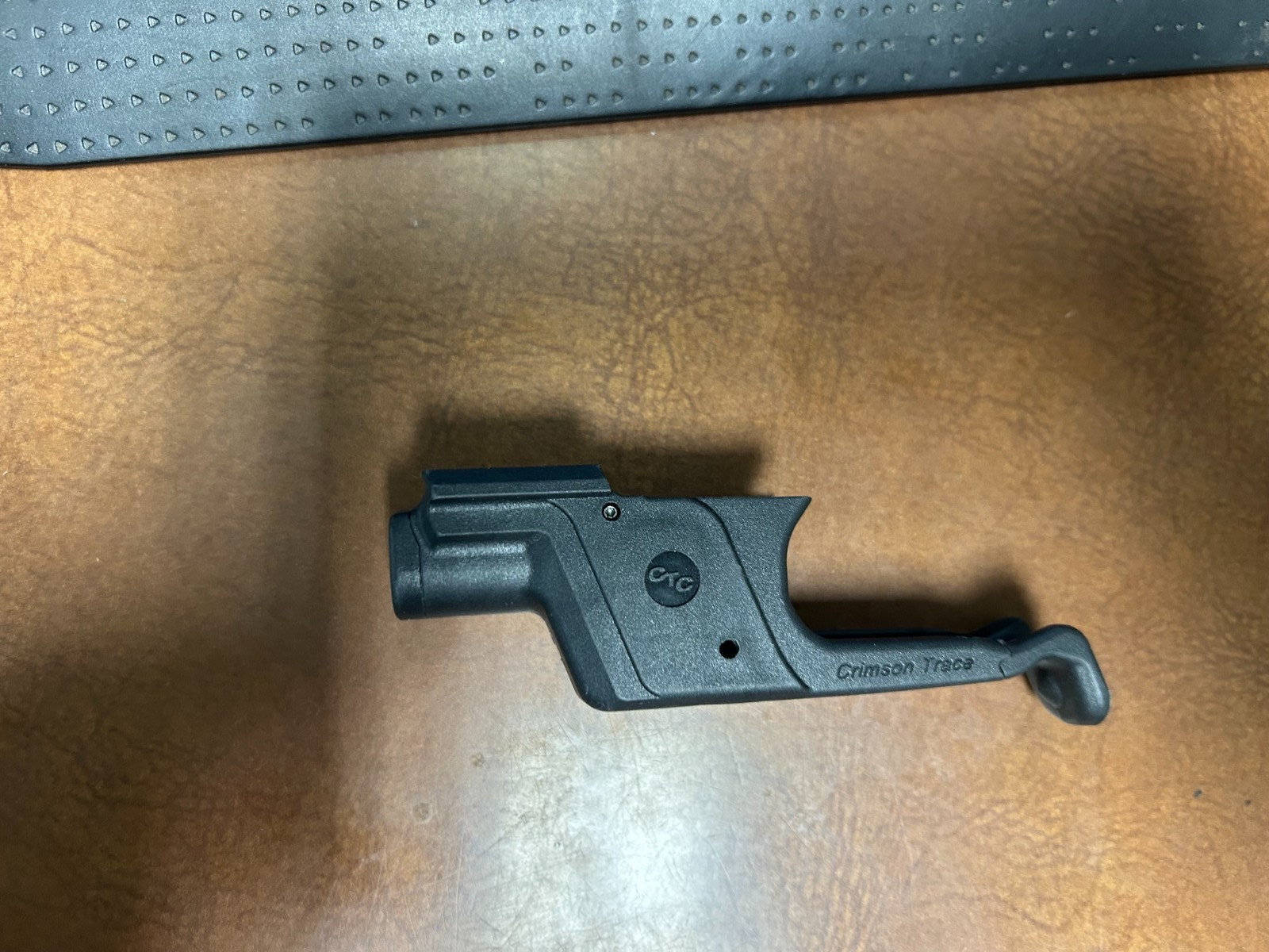 Crimson Trace LightGaurd LG-736 Glock 17-19 used