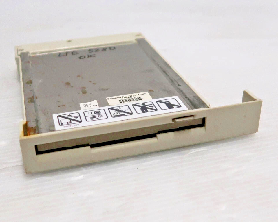 Compaq LTE 5000 5100 5150 5200 5250 5280 5300 5380 5400 Floppy Disk Drive Module