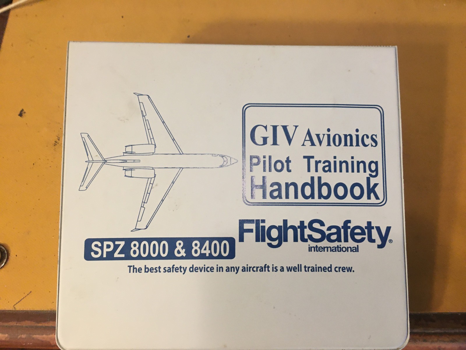 Gulfstream GIV Avionics Pilot Training Handbook, SPZ-8000,  SPZ-8400