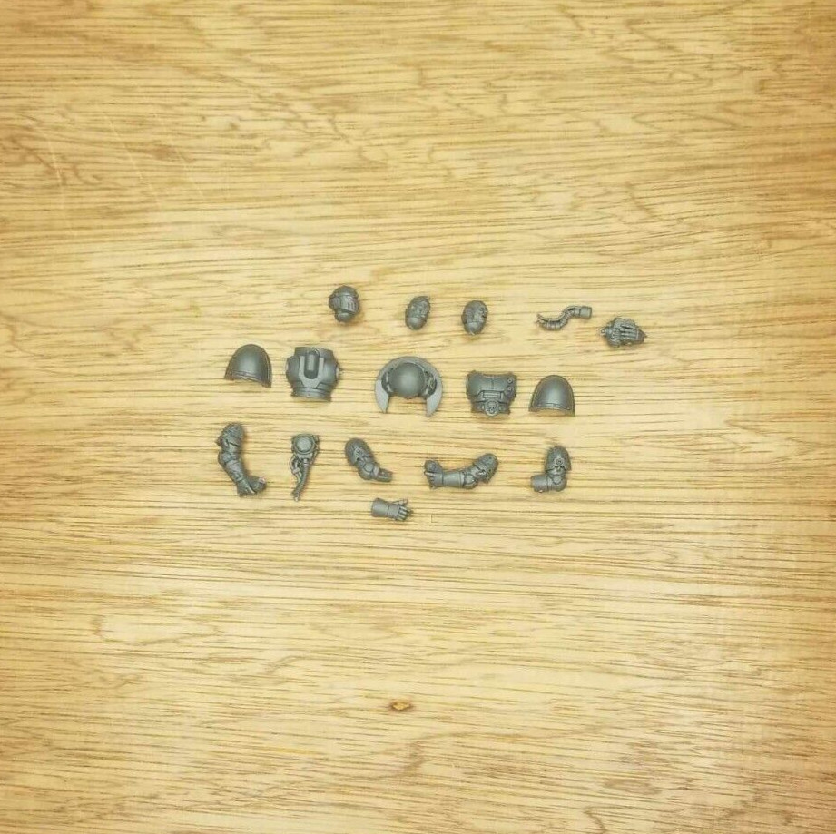 Kratos, spartan, Predator Crew Horus Heresy Warhammer 40k Bits