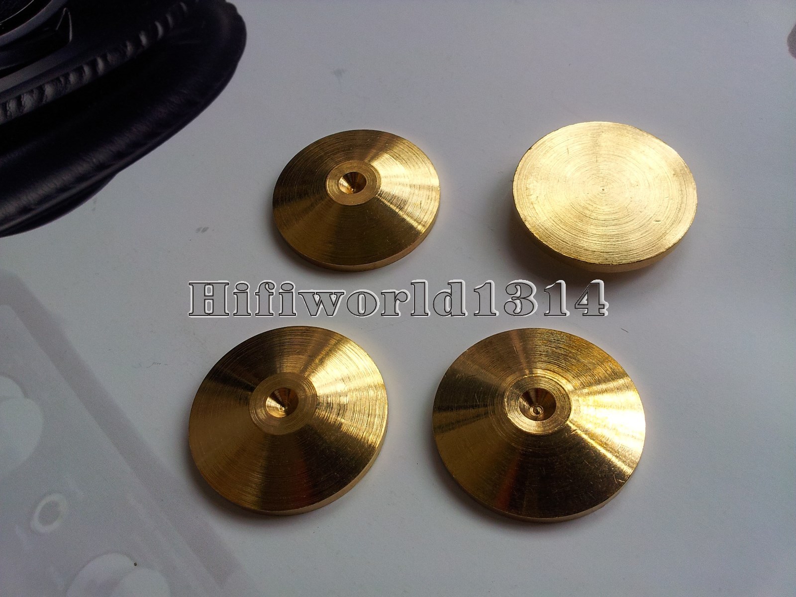 4x Brass Speaker SPIKES Isolation Stand Spike Feet base 25mm HIFI
