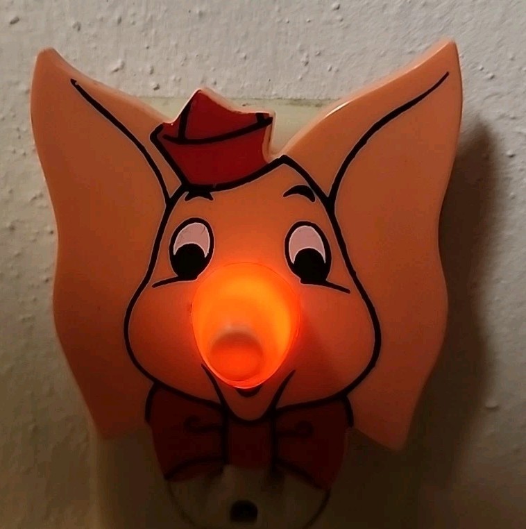 VTG DUMBO Disney Snapit Circus Pink Elephant Child's Room Night Light 1970s