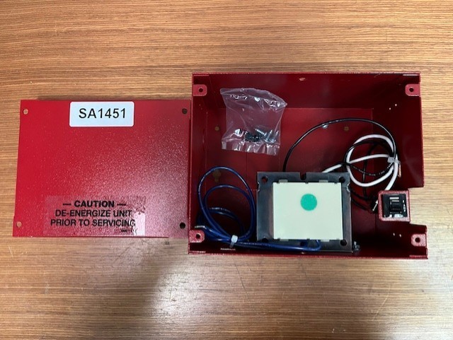 Ademco Model 1451 SA451 Transformer with Enclosure; New in replacement box