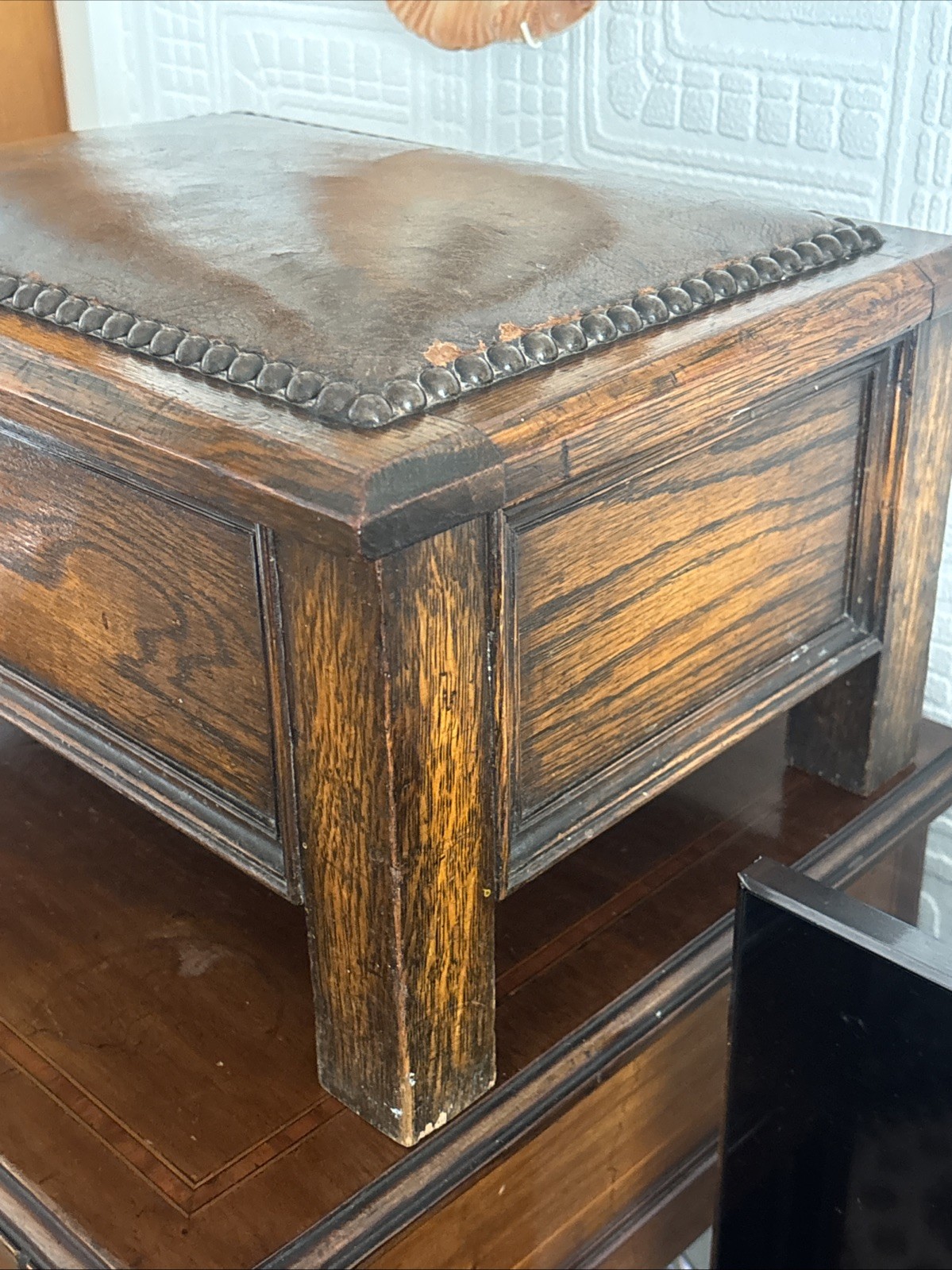 Lovely Antique Oak Storage Footstool With Leather Top