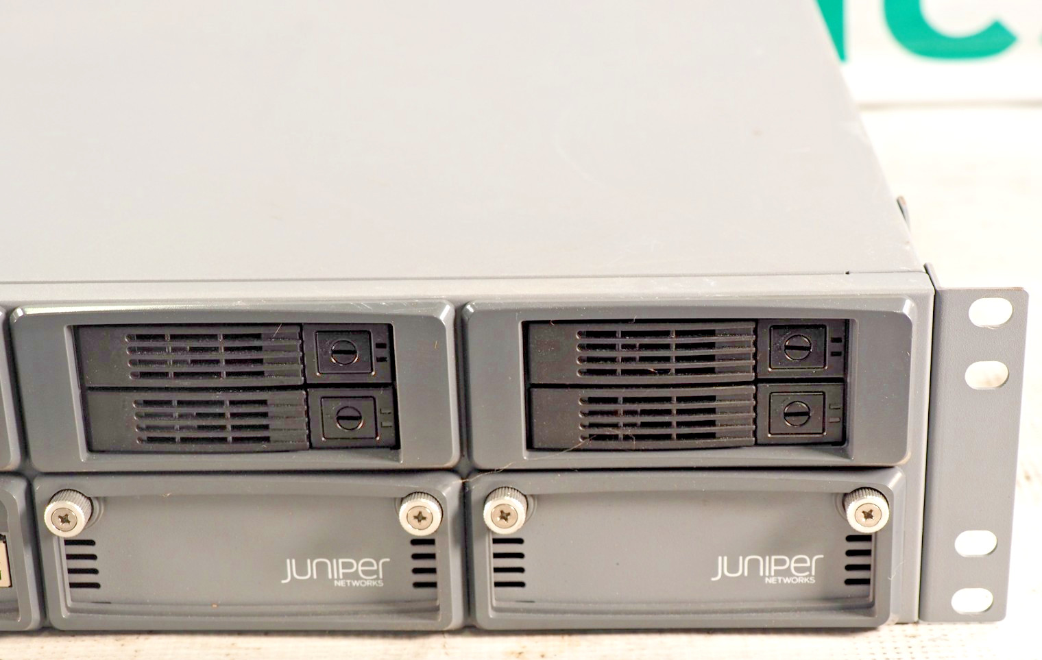 Juniper JA2500-A-BSE Junos Space Appliance Network Managment Platform