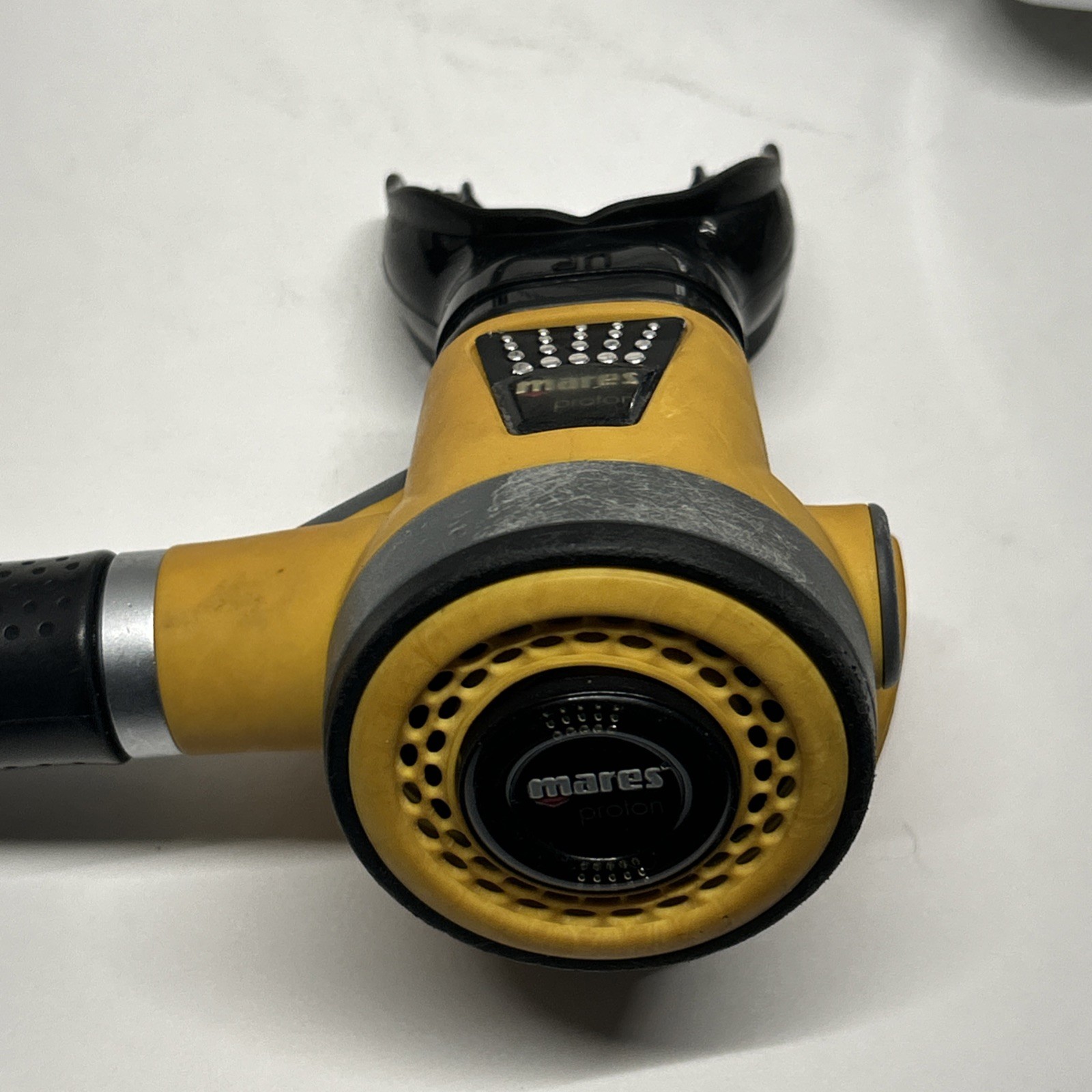 Mares Anyss Regulator Set. DIN. Tested And Working. Scuba Dive.