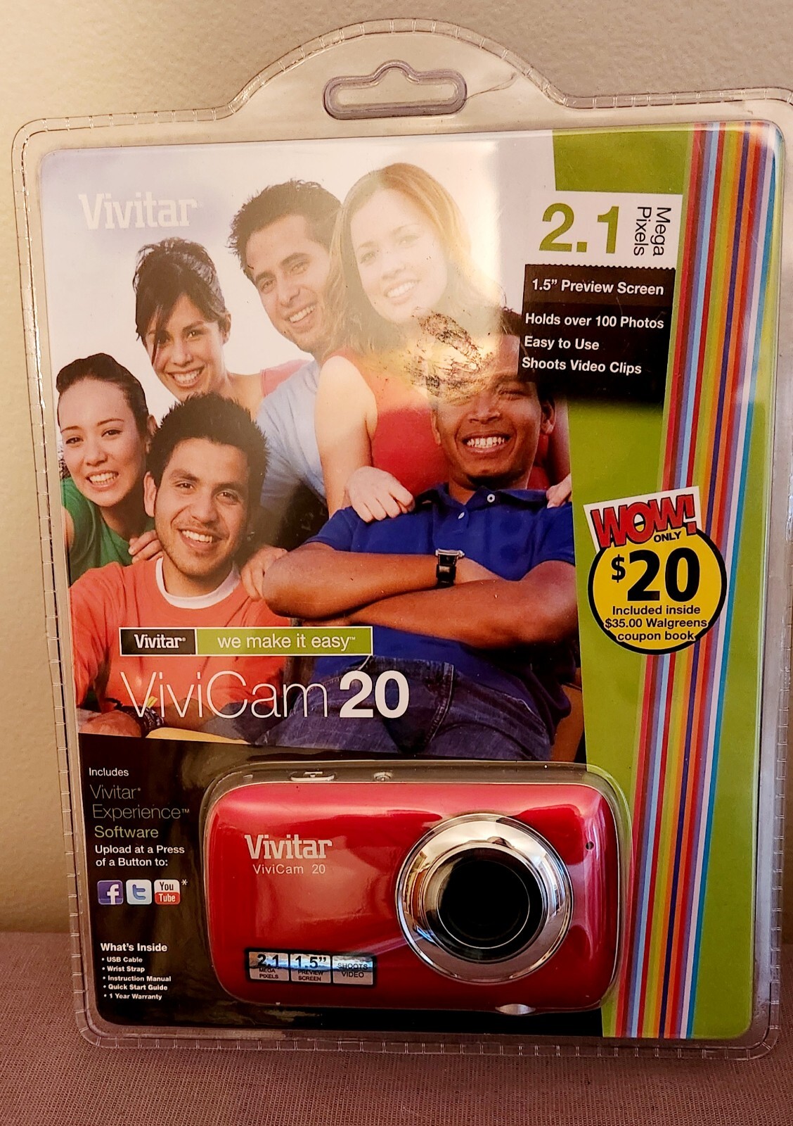 Vivitar Digital Camera ViviCam V20 2.1 MP 1.5" Screen Red New Sealed 2012