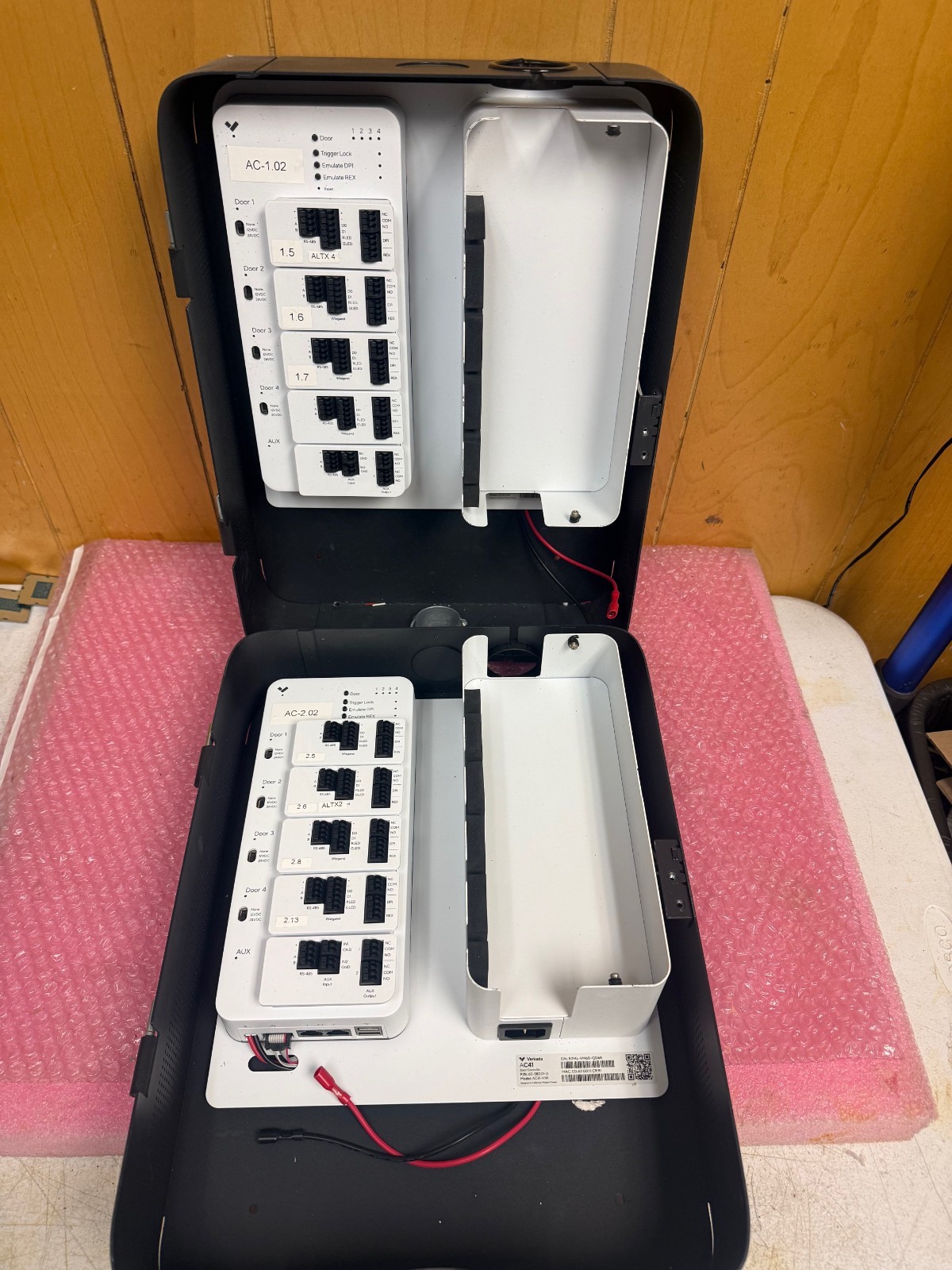 Parts for VERKADA AC41 4 DOOR ACCESS SMART CONTROLLER (LOT OF 2)