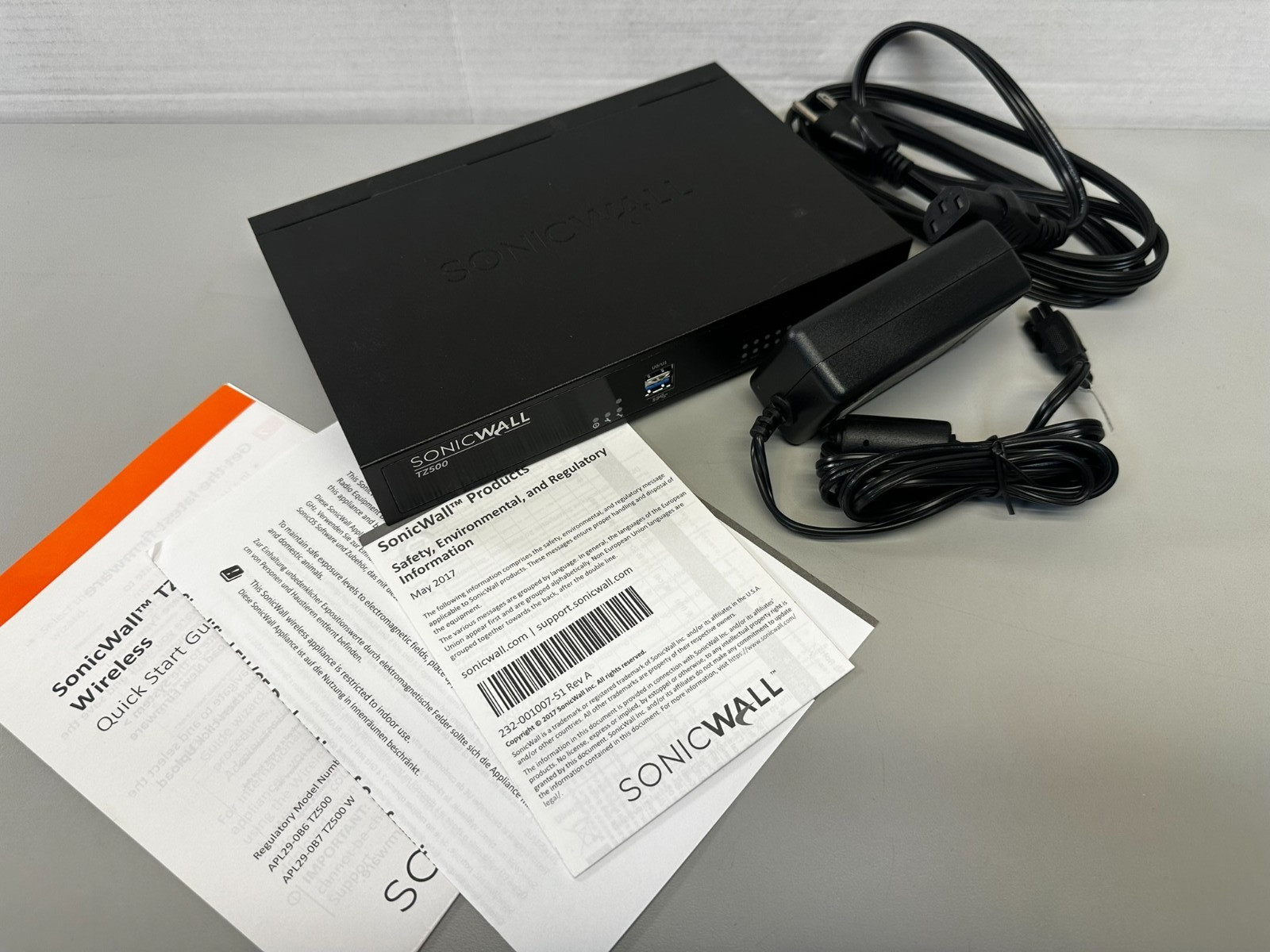 SonicWall TZ500 Firewall 1.4Gbps 8x 1GbE Advanced Threat Protection 4-core