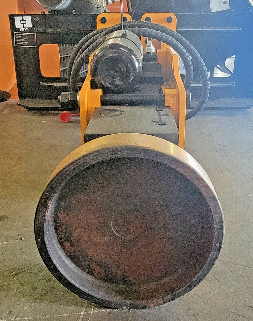 Giyi 680 Heavy Duty Skid Steer Post Driver Attachment