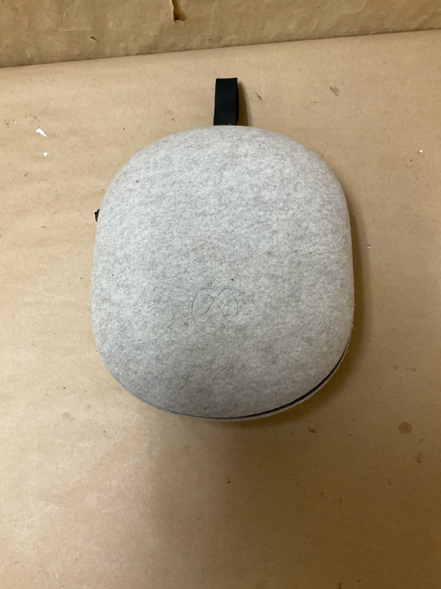 USED META VR HEADSET QUEST 3S (G29021672)