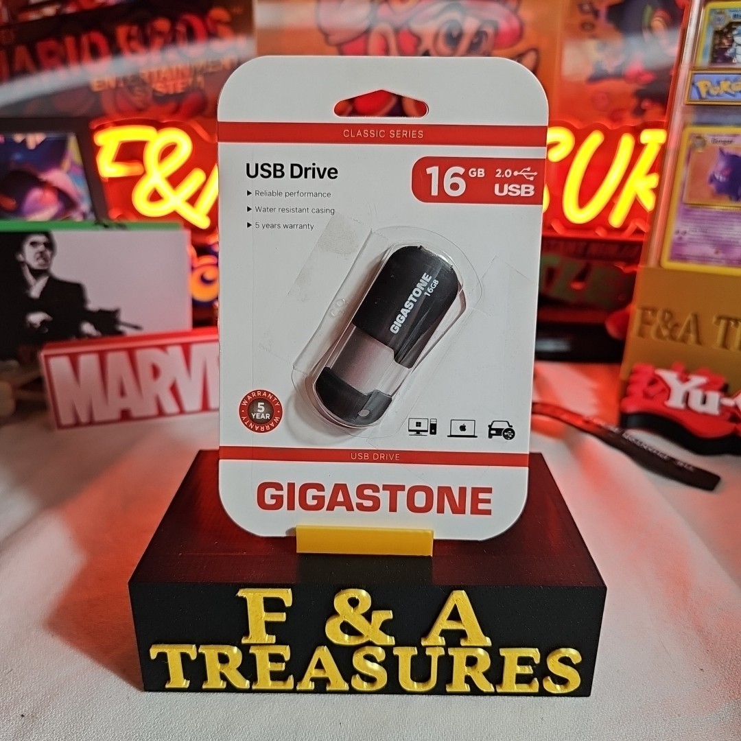Gigastone Classic Series GS-Z16GCNBL-R 16 GB 2.0 USB Drive Free Shipping
