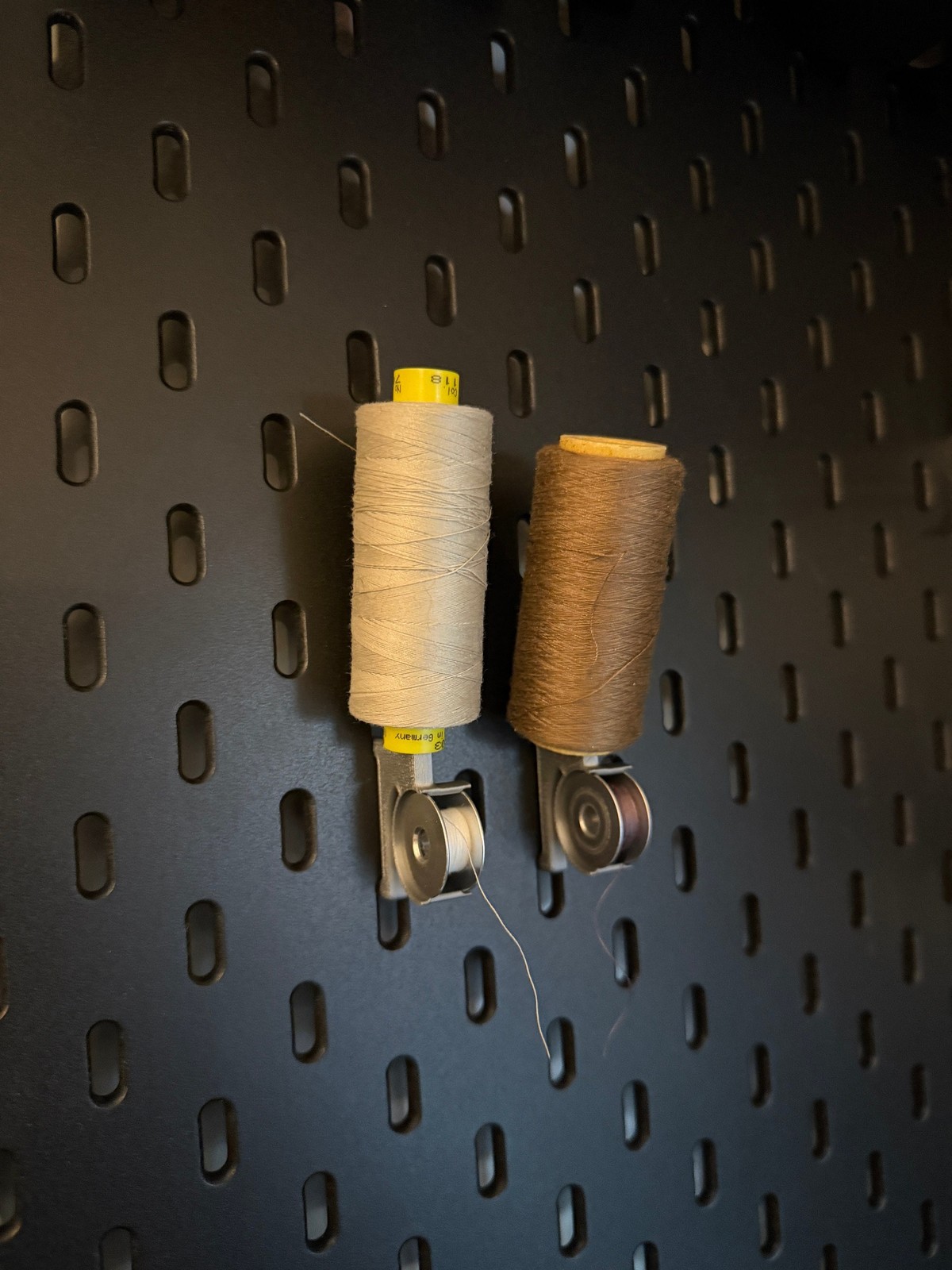 Thread Spool and Bobbin Holder for IKEA SKÅDIS Pegboard – Organized Sewing