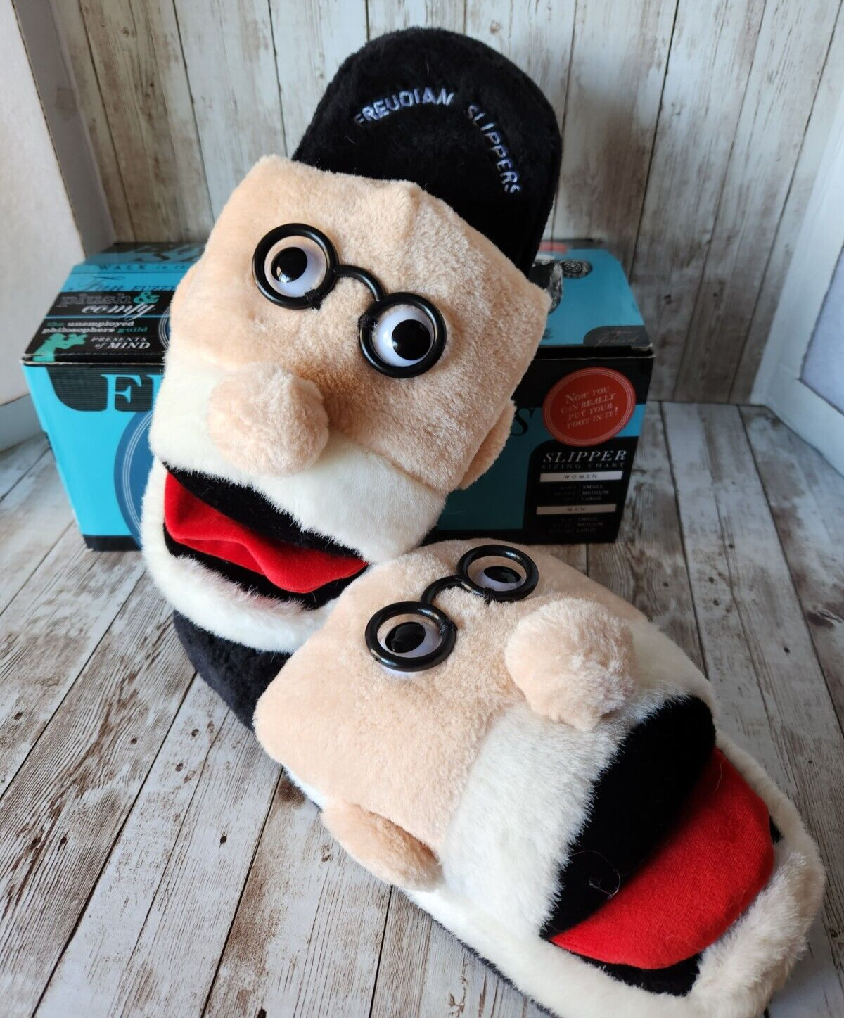 Unemployed Philosophers Guild Freudian Slippers Sz Large