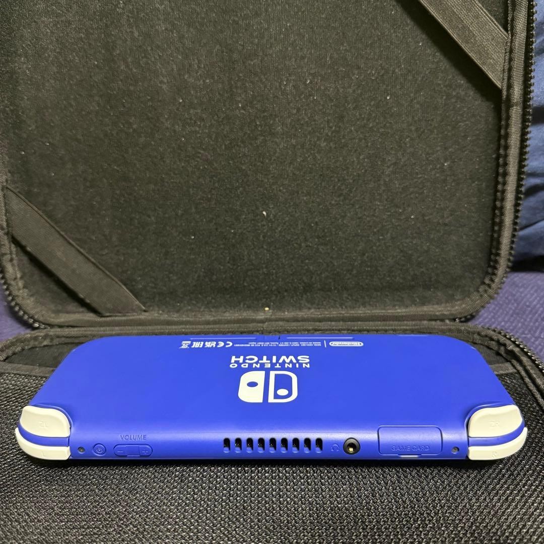 Nintendo Switch Lite Blue excellent condition