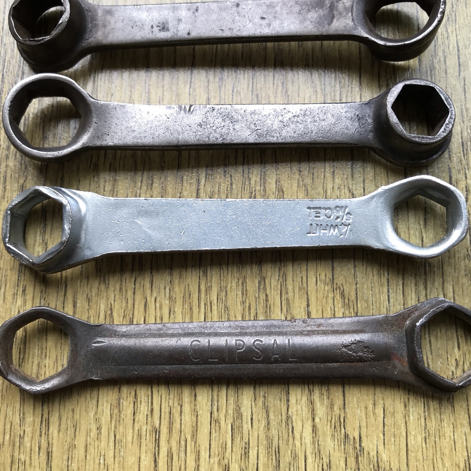 9 Vintage Classic Car Tool Kit Spanner’s