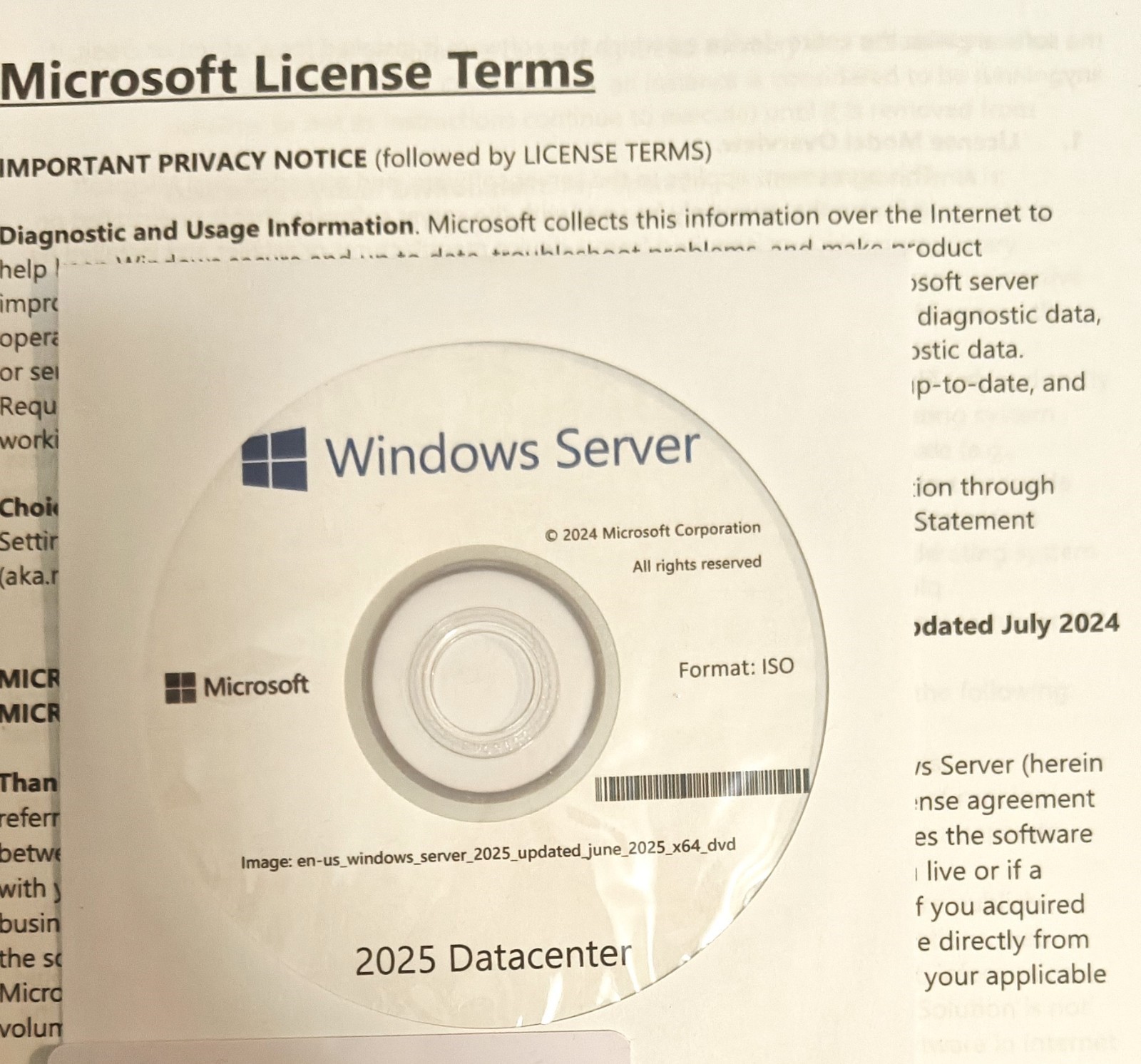 Microsoft Windows Server 2025 Datacenter  - 24 Core License Pack w/ 50 RDS CALs