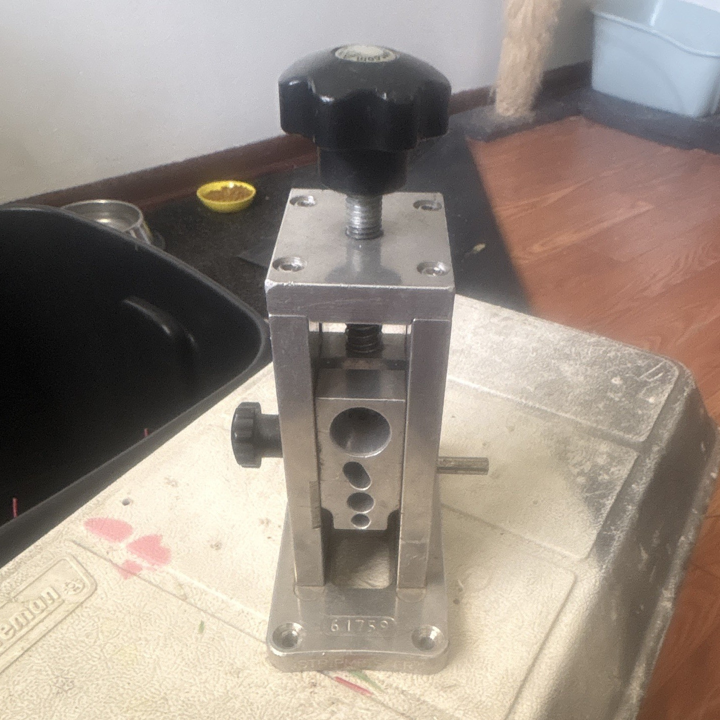 Stripmeister Manual Bench-Top Wire Stripping Machine Tool MPN 61750