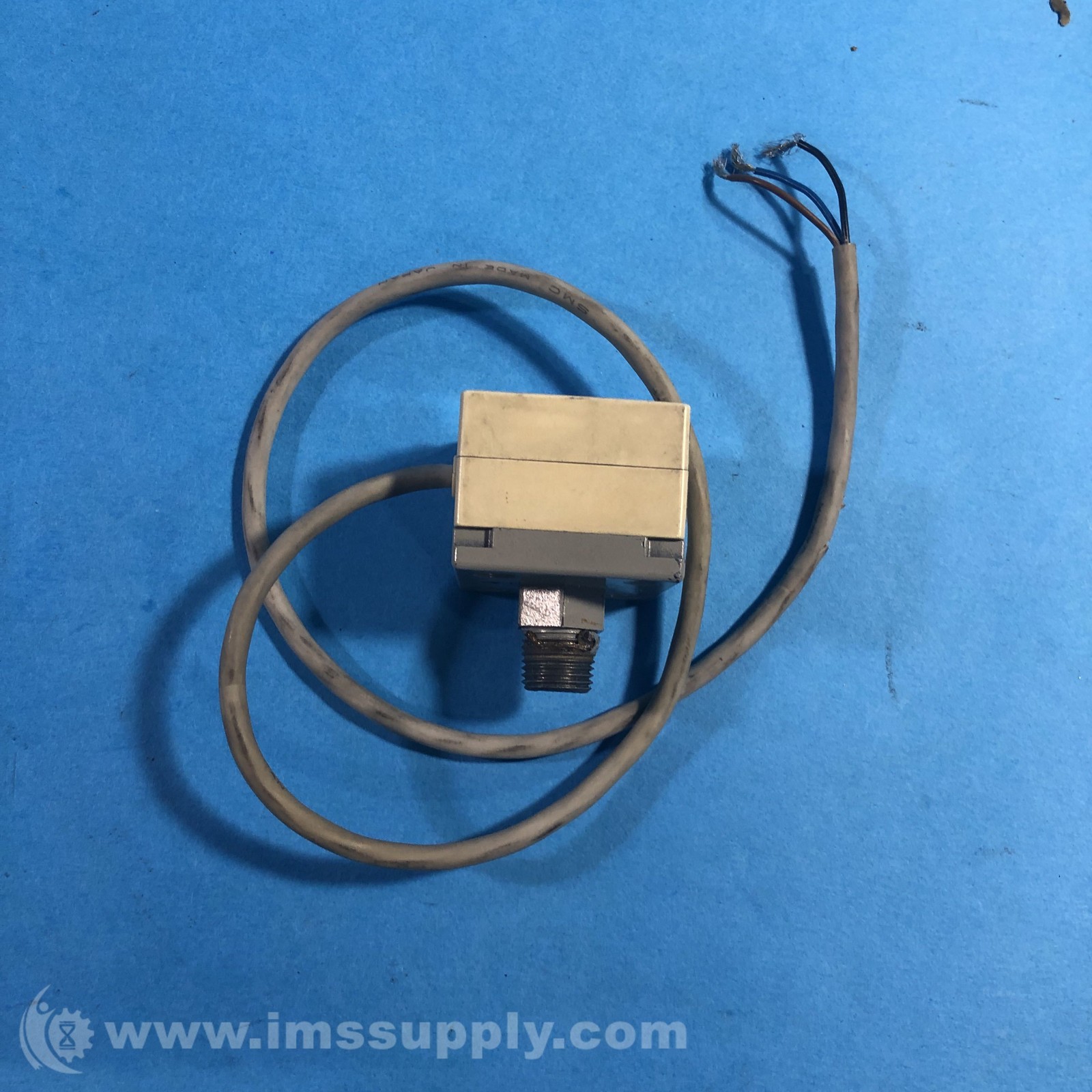 SMC ISE4-T1-65 Digital Pressure Switch USIP