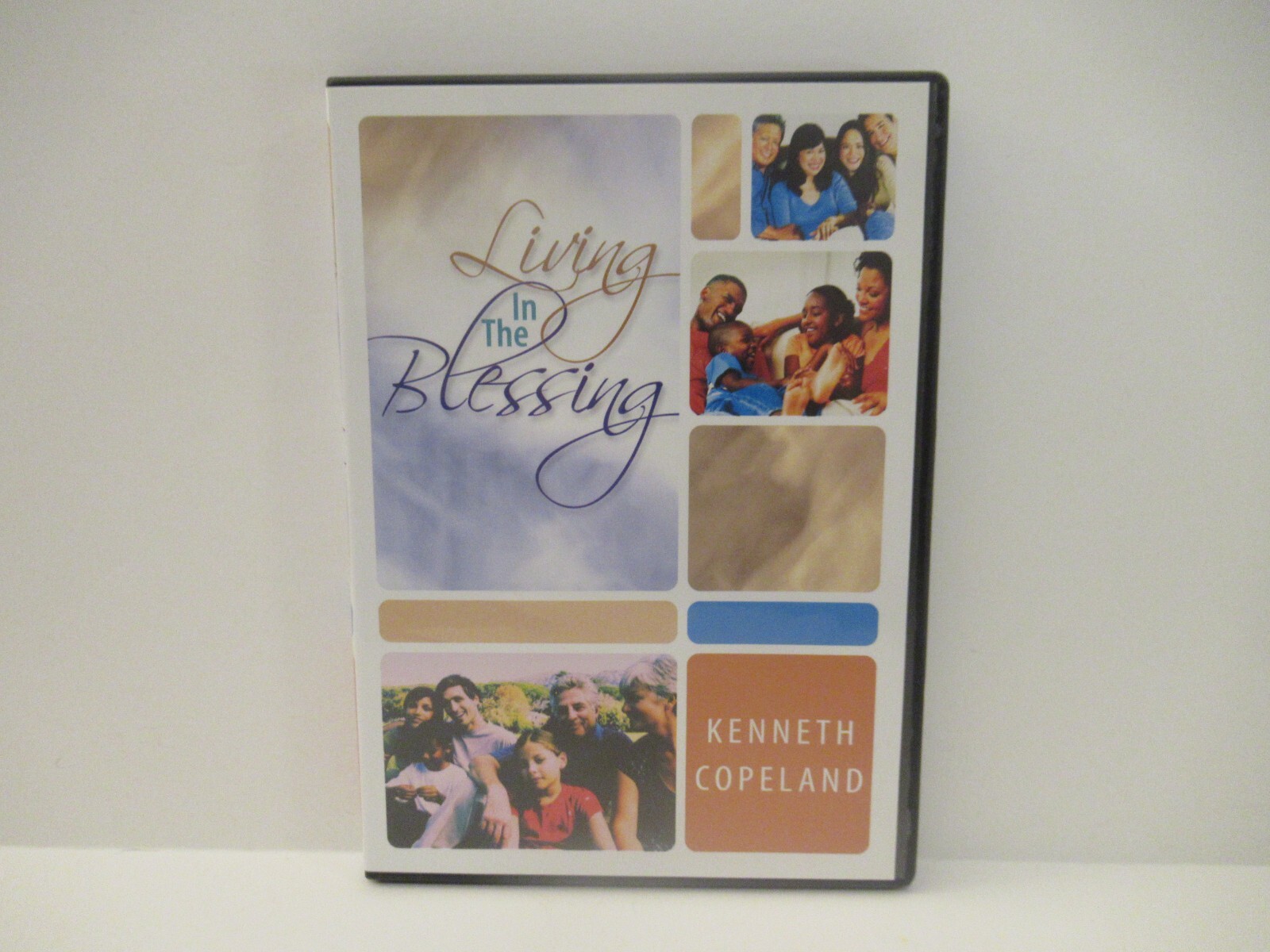Kenneth Copeland - Living In The Blessing - (2-DVD Set)