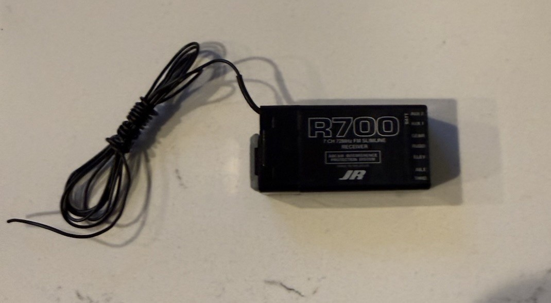 JR 7 CHANNEL FM SLIMLINE RECEIVER R700 72MHZ CHANNEL 19