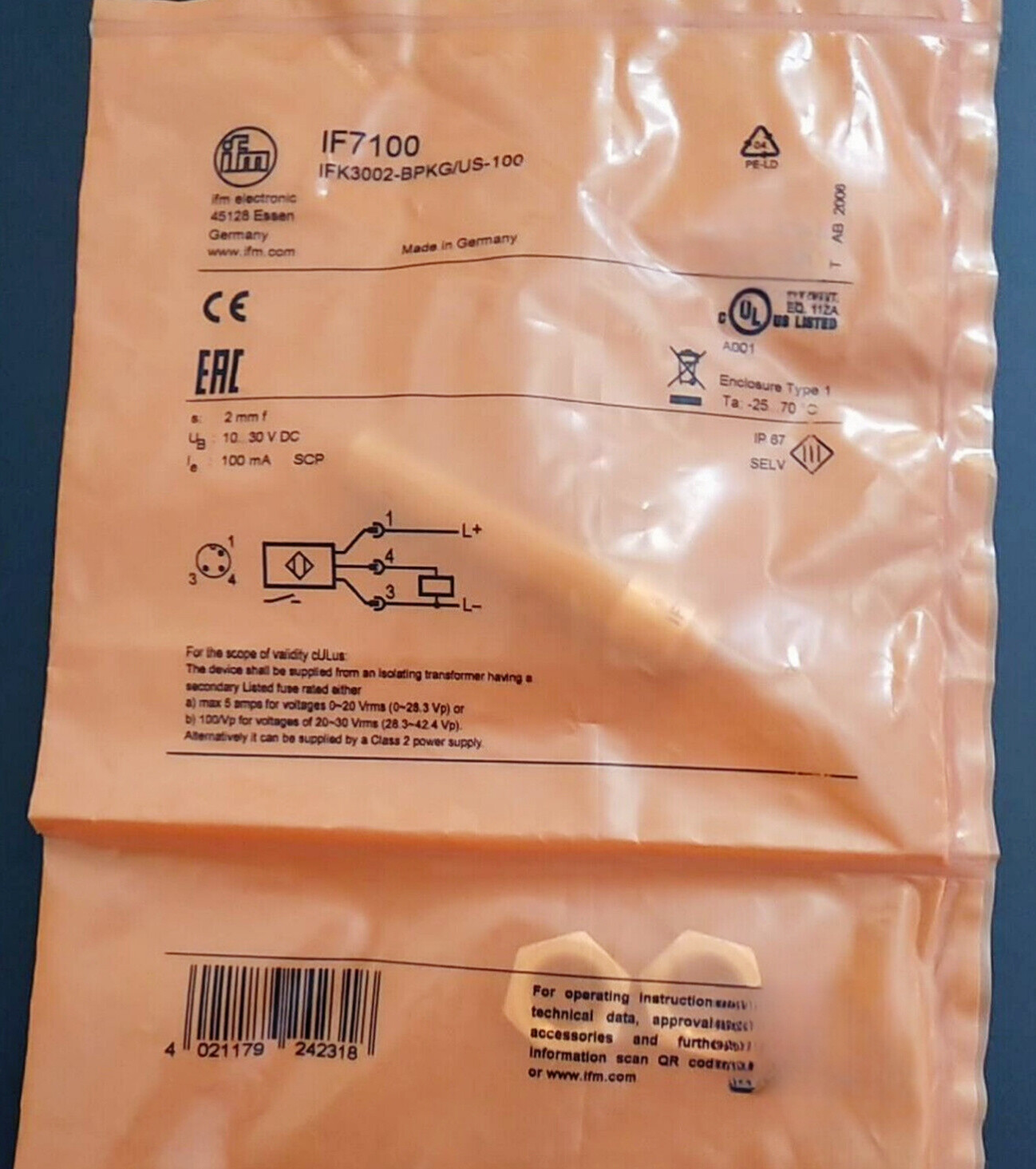 IF7100 1PCS Brand New IFM IF7100 Proximity Switch Sensor Fast Shipping