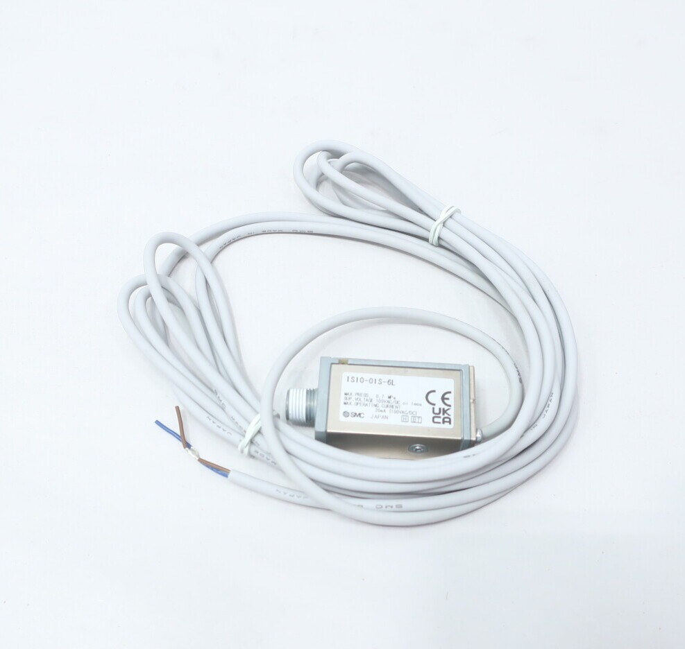Smc IS10-01S-6L Pressure Switch 100v-dc/v-ac 0.7mpa