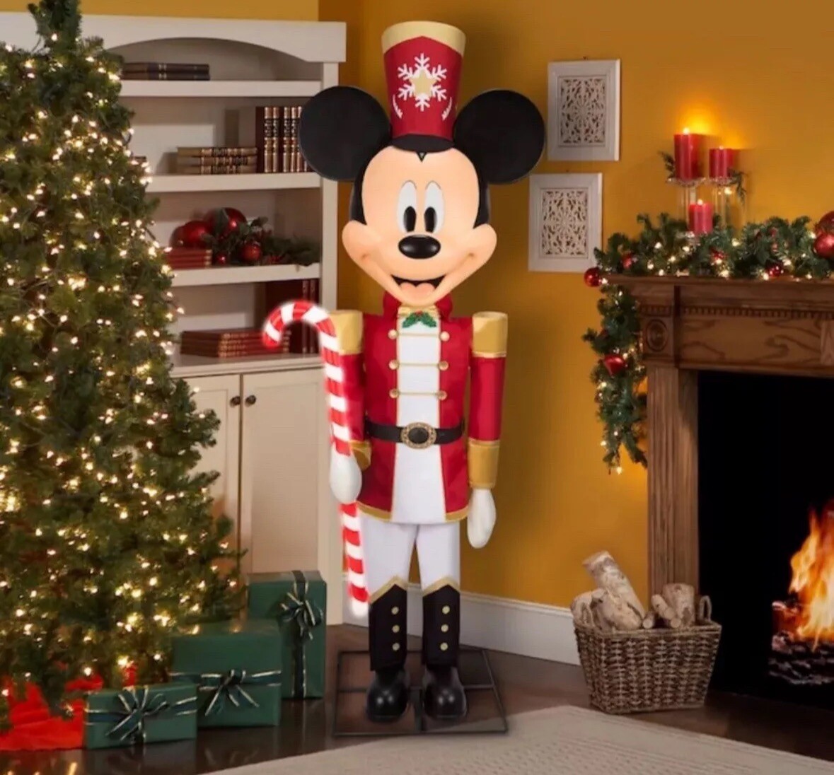 Disney Mickey Mouse Animated Animatronic NUTCRACKER Life size 7.5 Ft Decoration