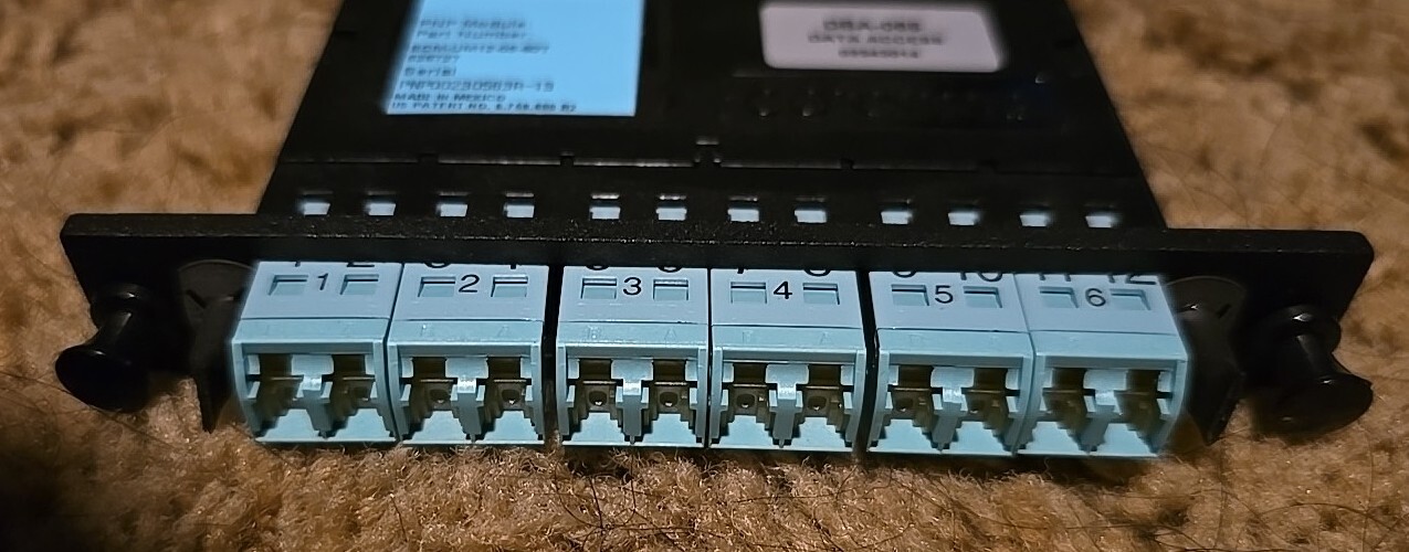 Tested ECM-UM12-05-93T Corning EDGE MTP to 12 LC Module With Bracket Patch Panel