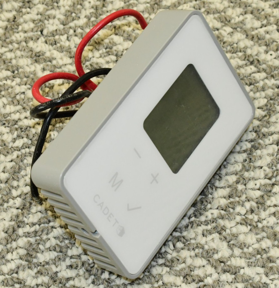 Cadet 15 Amp Line Voltage 120/240-volt Electronic Programmable Thermostat
