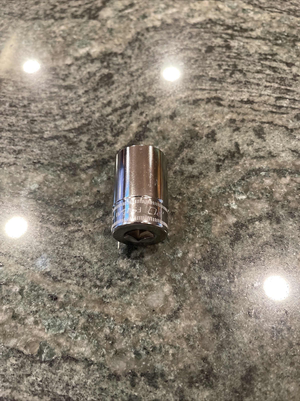 Snap-On fsms20 20mm 3/8" drive 6 point metric semi deep chrome socket
