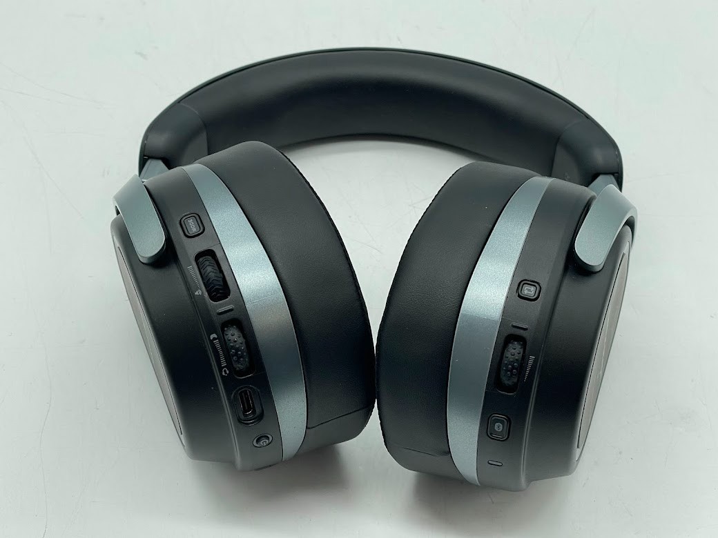 Turtle Beach Stealth 700 Gen 3 Wireless Multiplatform Amplified Gaming Headset