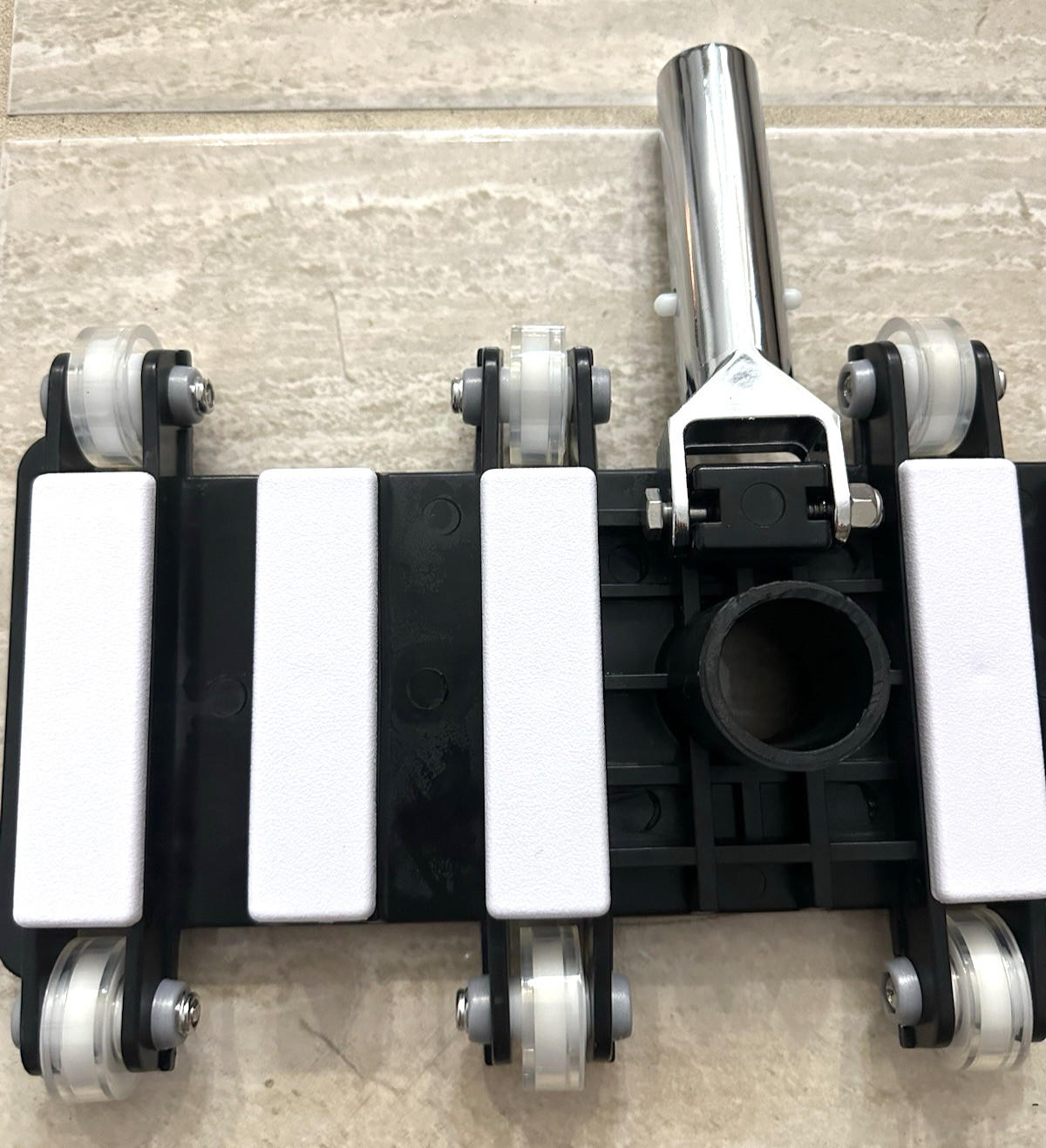Professional Flexible Swimming Pool Vacuum Head