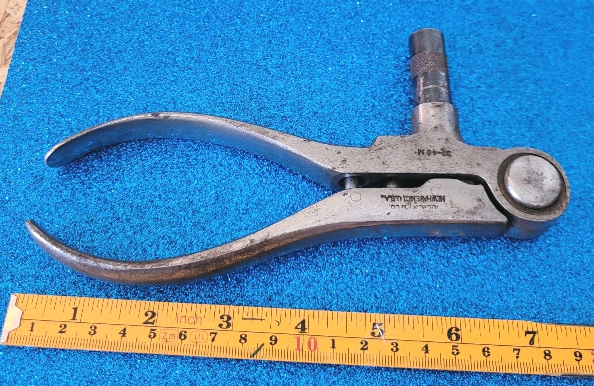 Ideal Mfg Co 32-40 M Nutcracker Style Reloading Tool