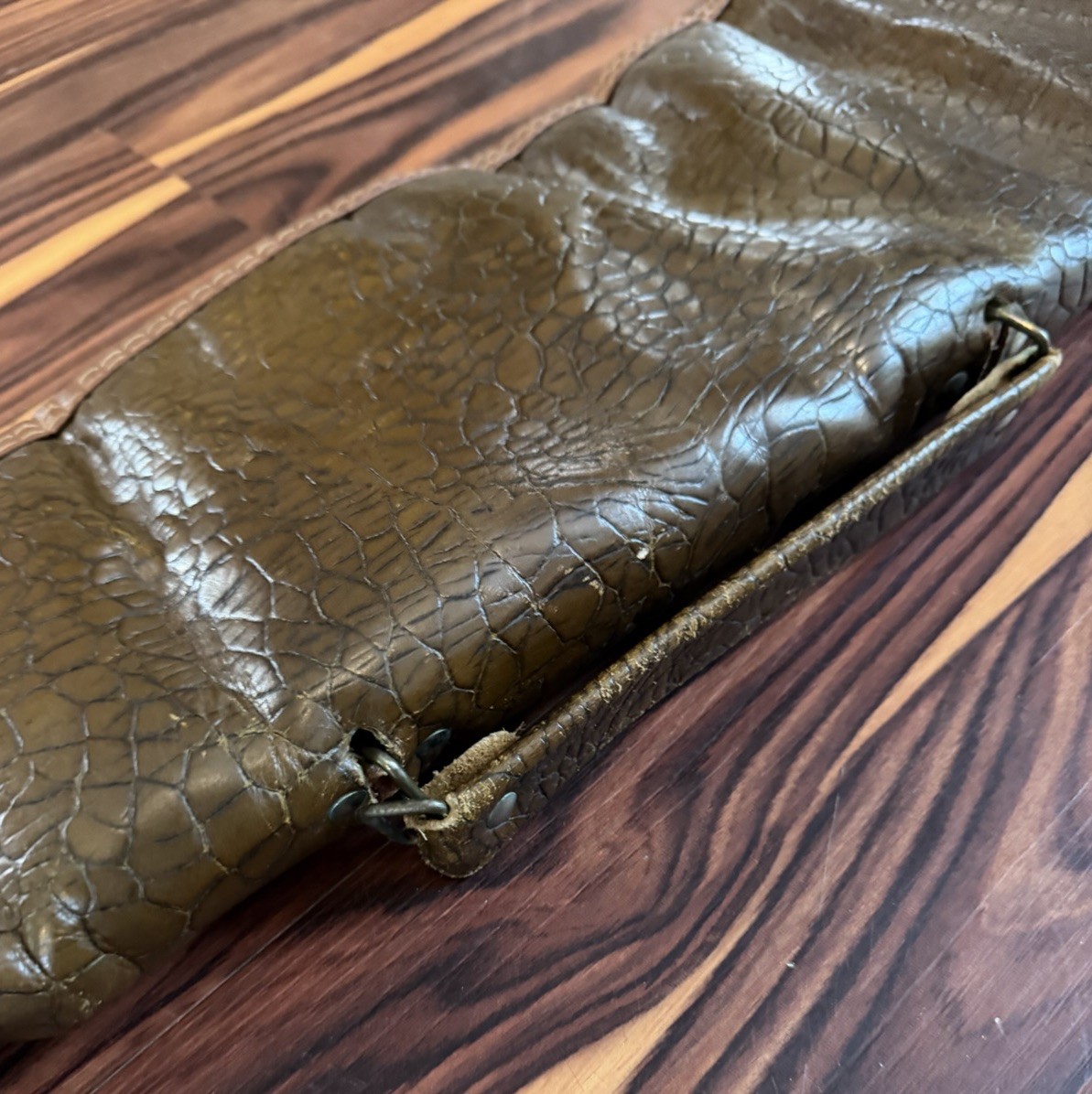 Vintage Rifle Case 52” Long Boyt Crocodile Alligator Pattern Soft Fur Lining