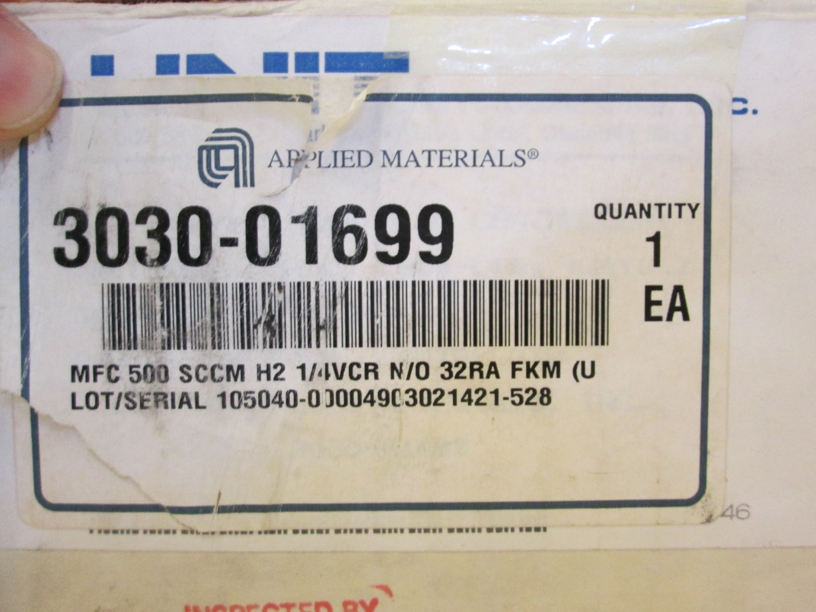 Unit UFC-1100N Mass Flow Controller, H2, 500 SCCM