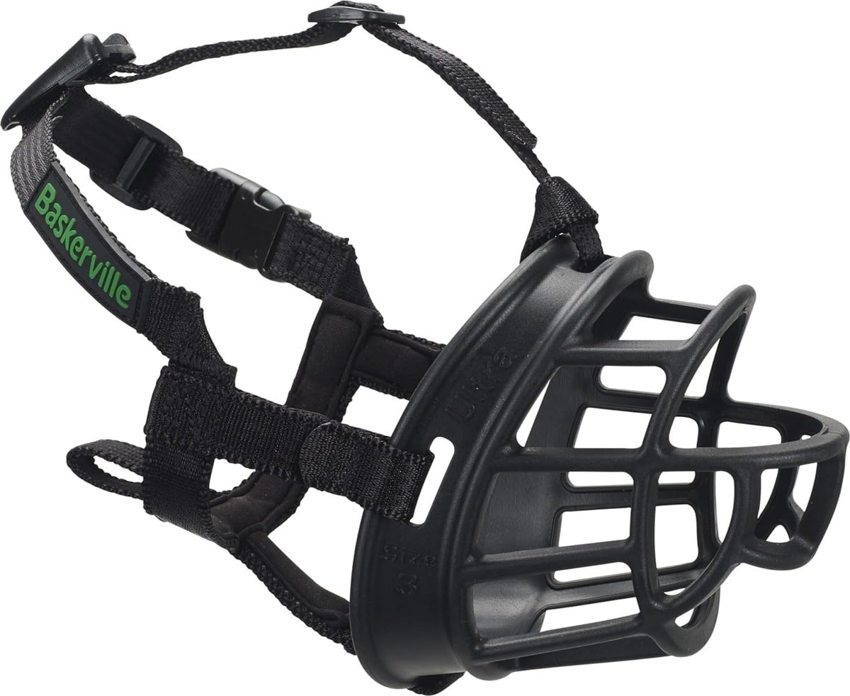 Baskerville Ultra Muzzle Adjustable Basket Black TPR Nylon Size 3
