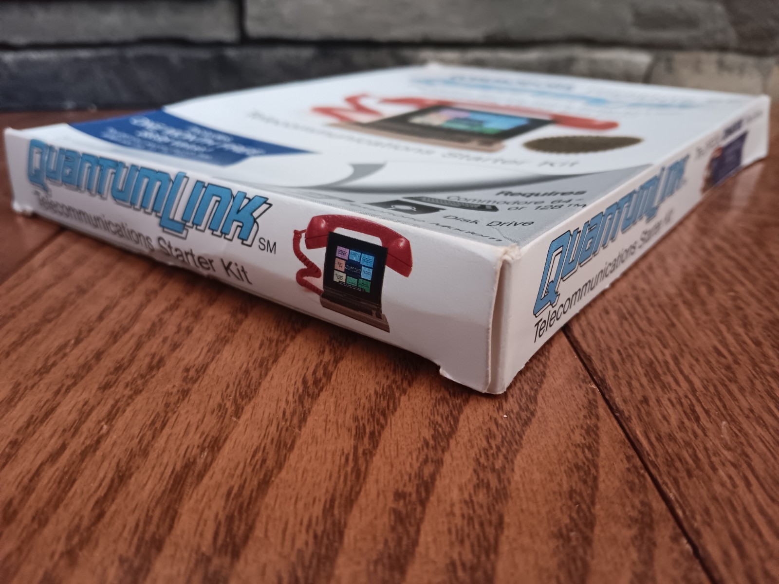 Commodore 64 Quantumlink Manuals Inserts Box Only NO SOFTWARE