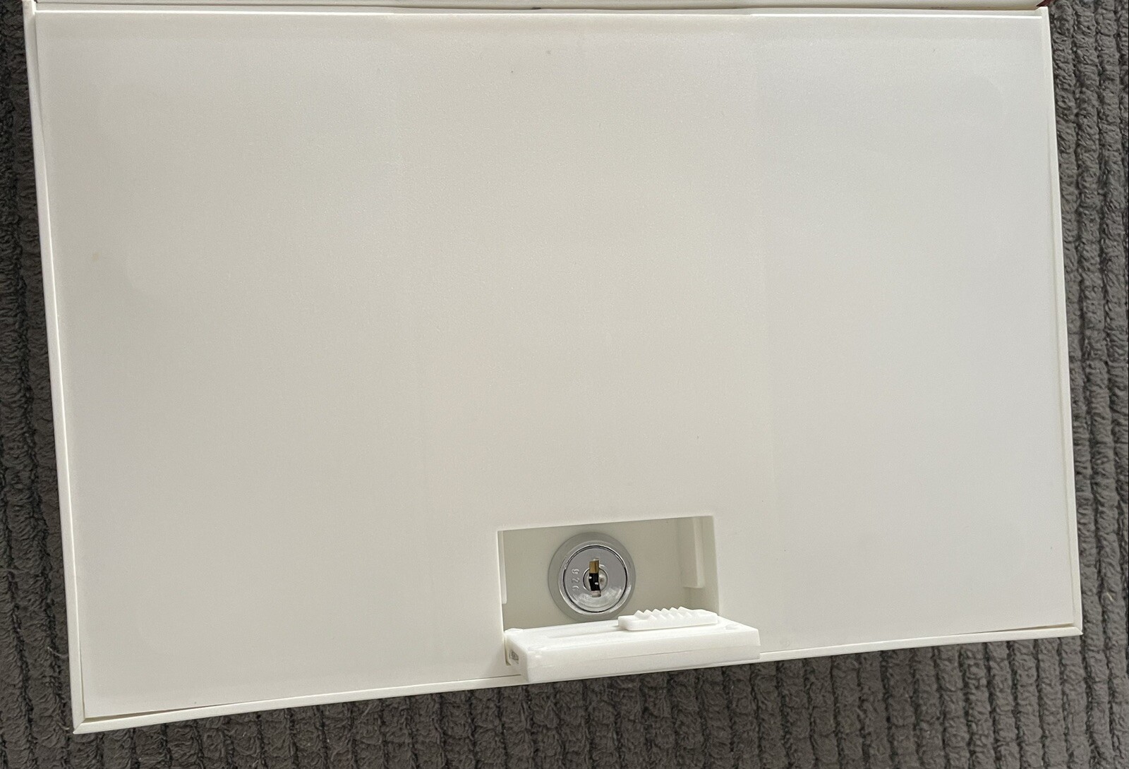 HELIX Book Safe Lock includes 2 keys Security safe disguised as book