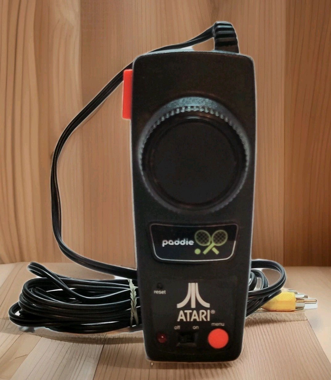 ATARI 2004 PLUG & PLAY TV GAMES PADDLE (13 Games), Great Condition, Preowned