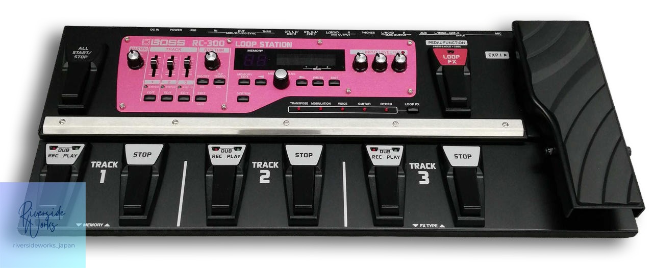Boss RC-300 Loop Station Effects Pedal for Musicians JP