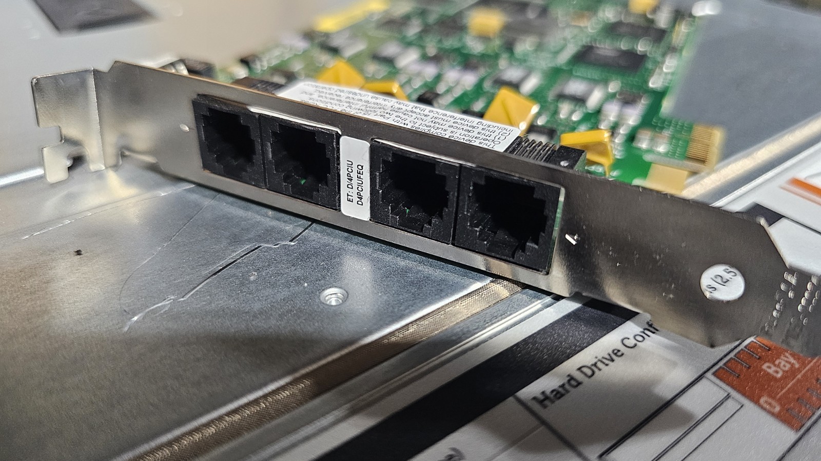 Dialogic Corp EBZKX07BD4PCIU 4-Port Voice Media Card 04-2933-001 D4PCIU