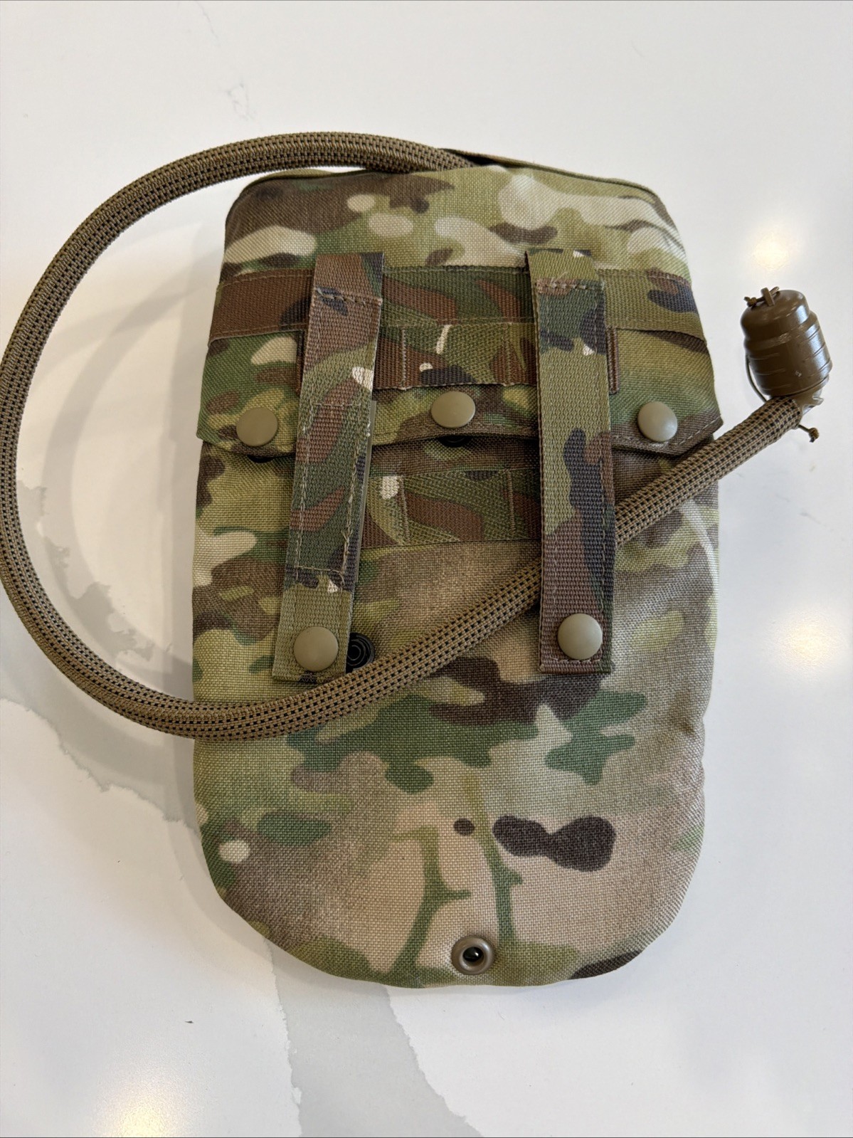 Eagle Industries Hydration Pouch 50oz w/ Source Reservoir Multicam FR NWT