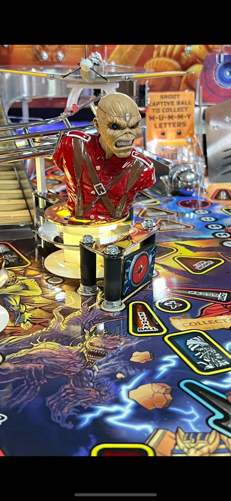 Iron Maiden pinball Eddie figure