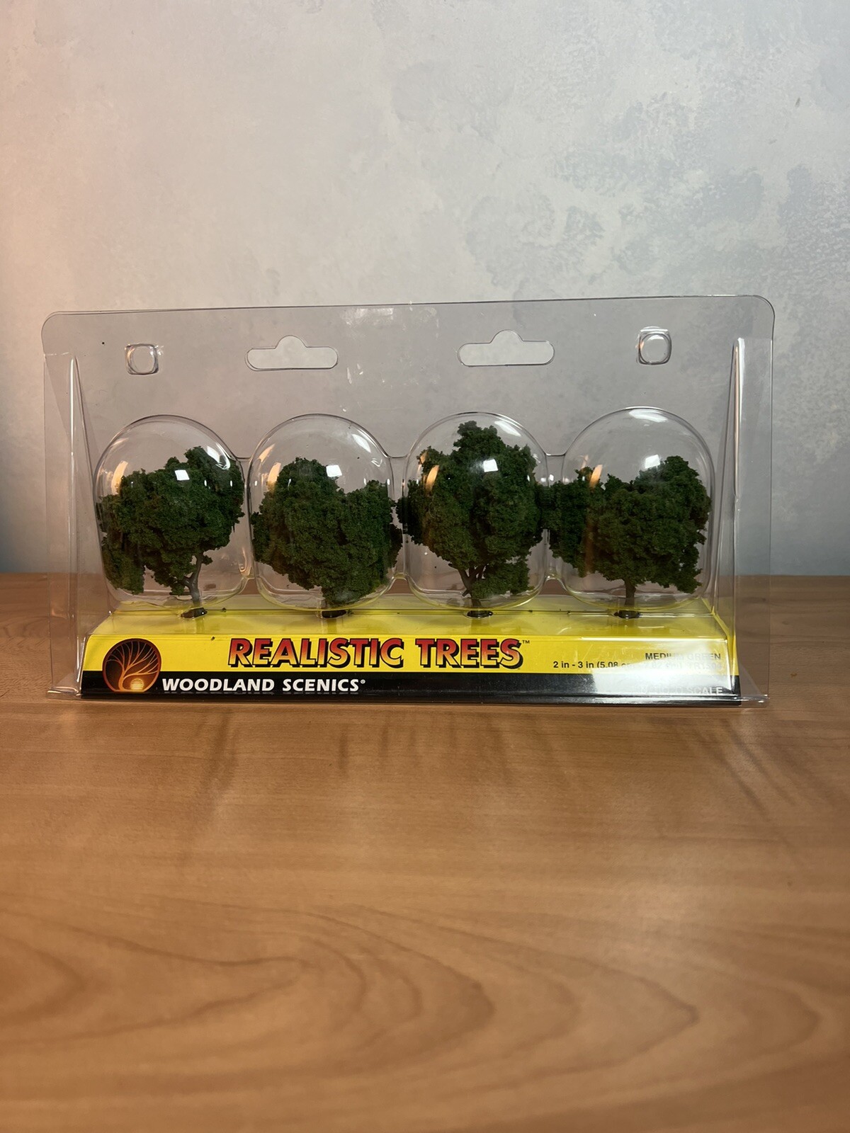 Woodland Scenics TR1504 2" - 3" Medium Green Realistic Trees (Pack of 4)