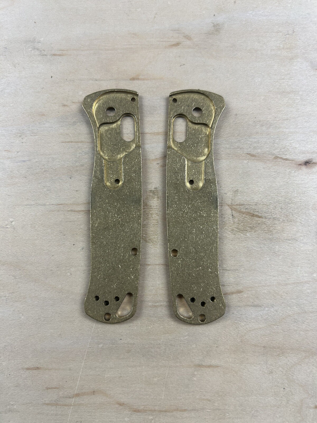 Scikio Custom Benchmade Bugout Brass Handle Scales